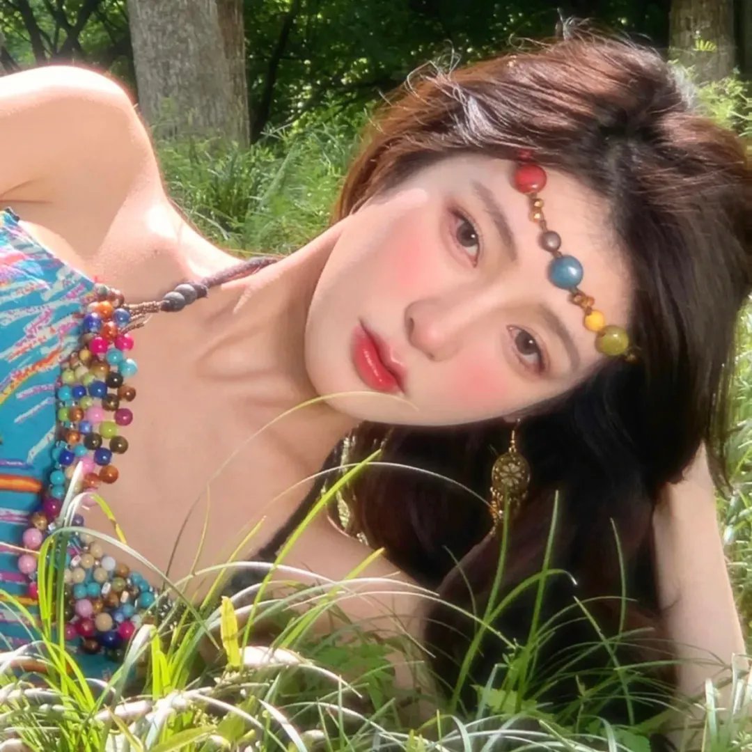 背著孩子扛著旗子：妇女紧急大队的故事